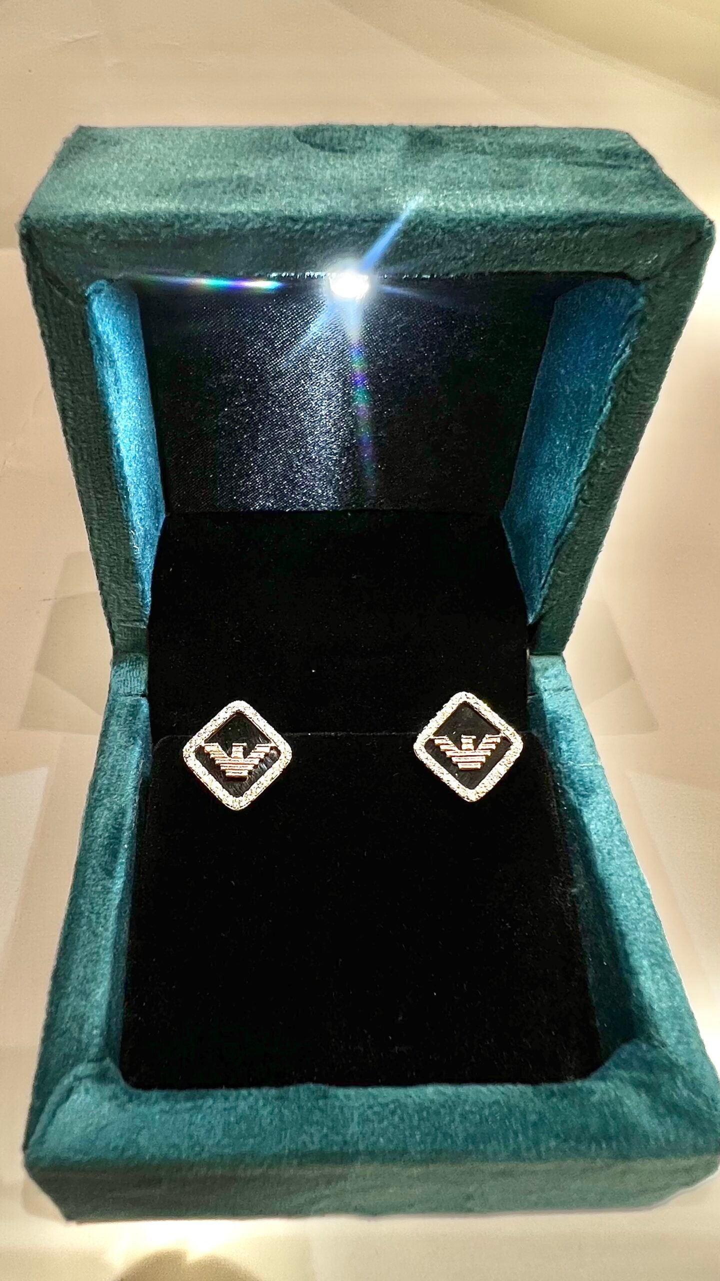Stunning 14kt Natural Diamond Studs - Elevate Your Style with Sparkling Elegance! - Image 5
