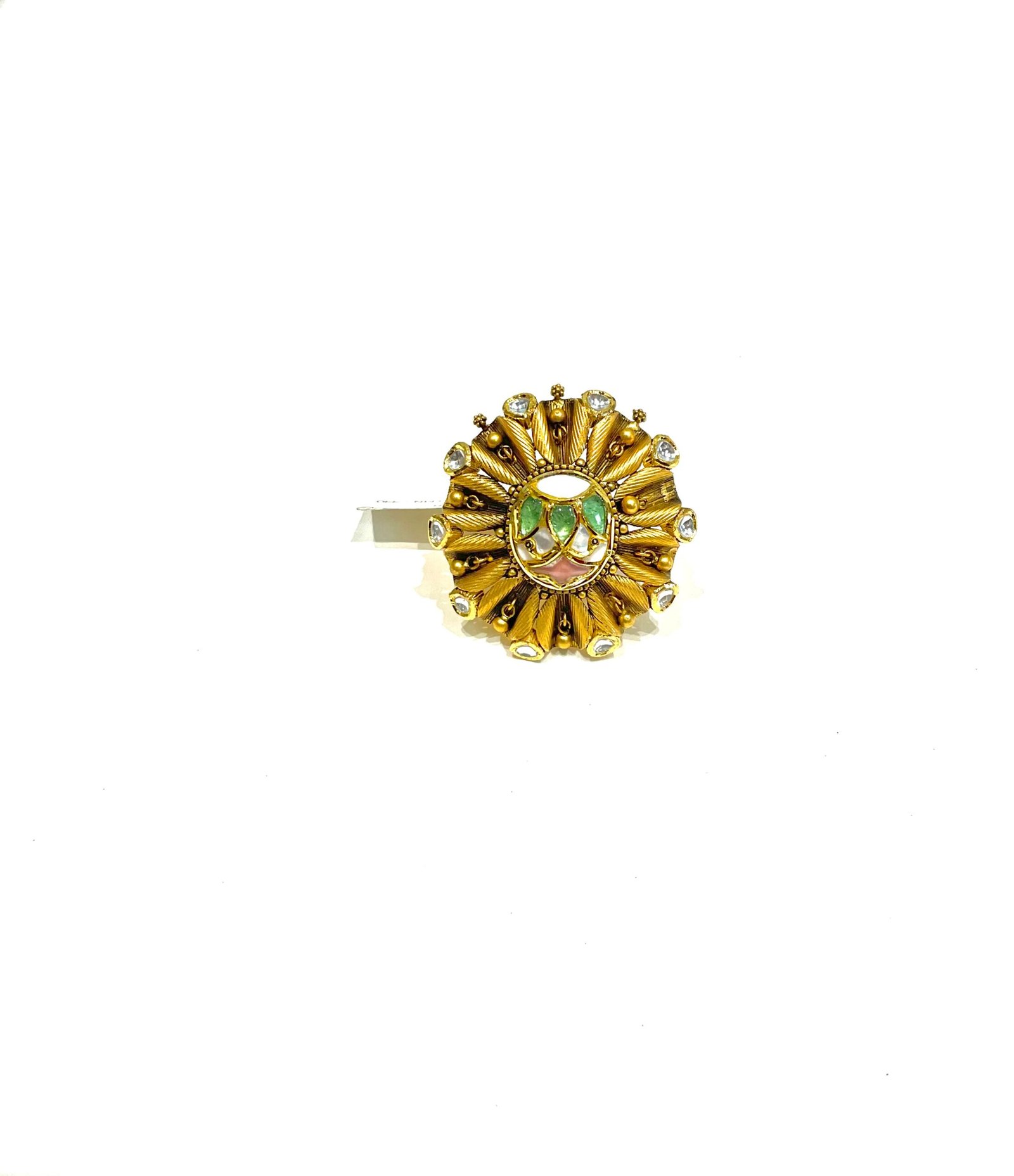 Exquisite 22kt Gold Ring: Elevate Your Style with Luxury and Elegance - Image 3