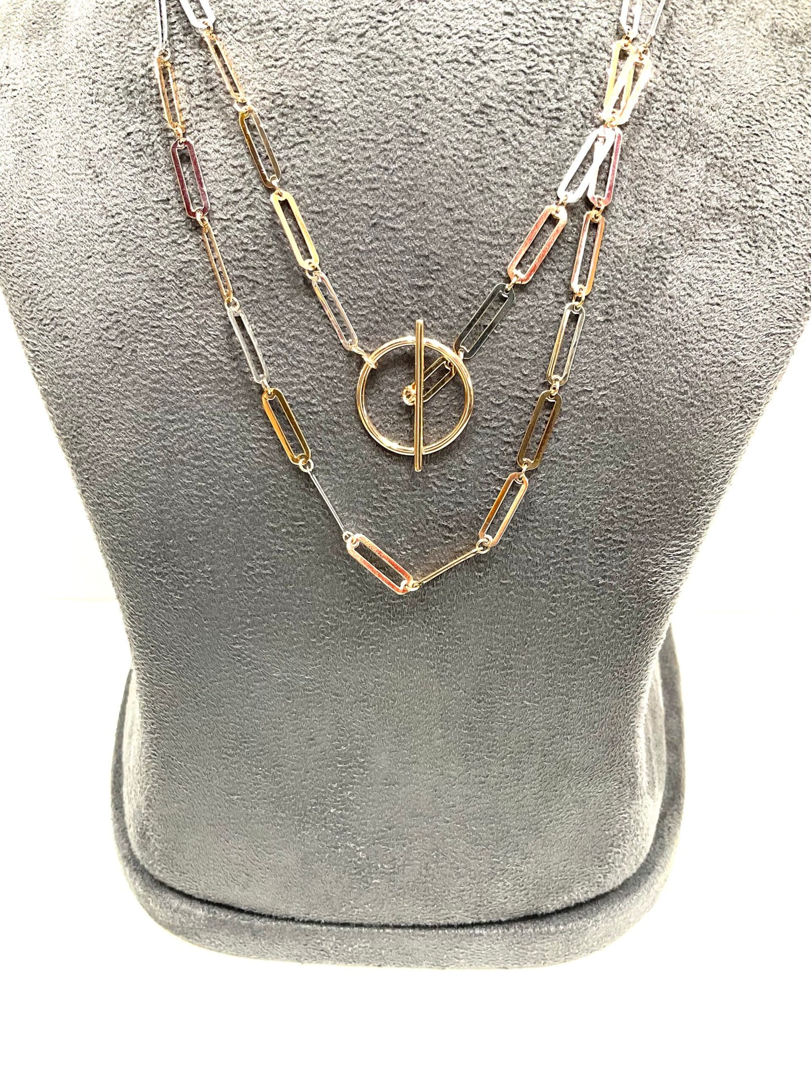 Discover the Elegance of 18kt Hallmark Gold Chains - Limited Time Offer!