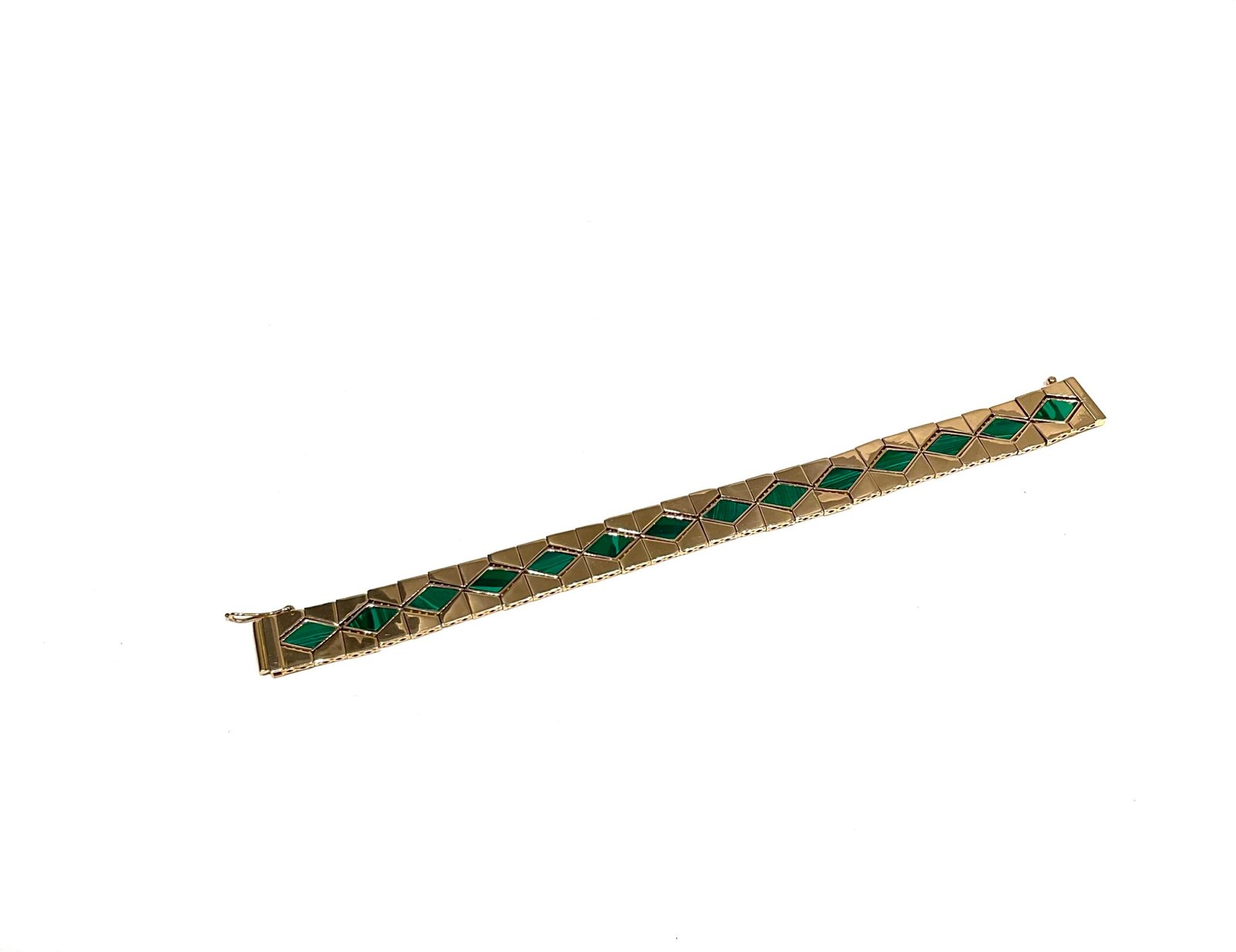 Sparkle in Style with our Luxurious 18kt Hallmark Gold Bracelet – Limited Time Offer! - Image 2