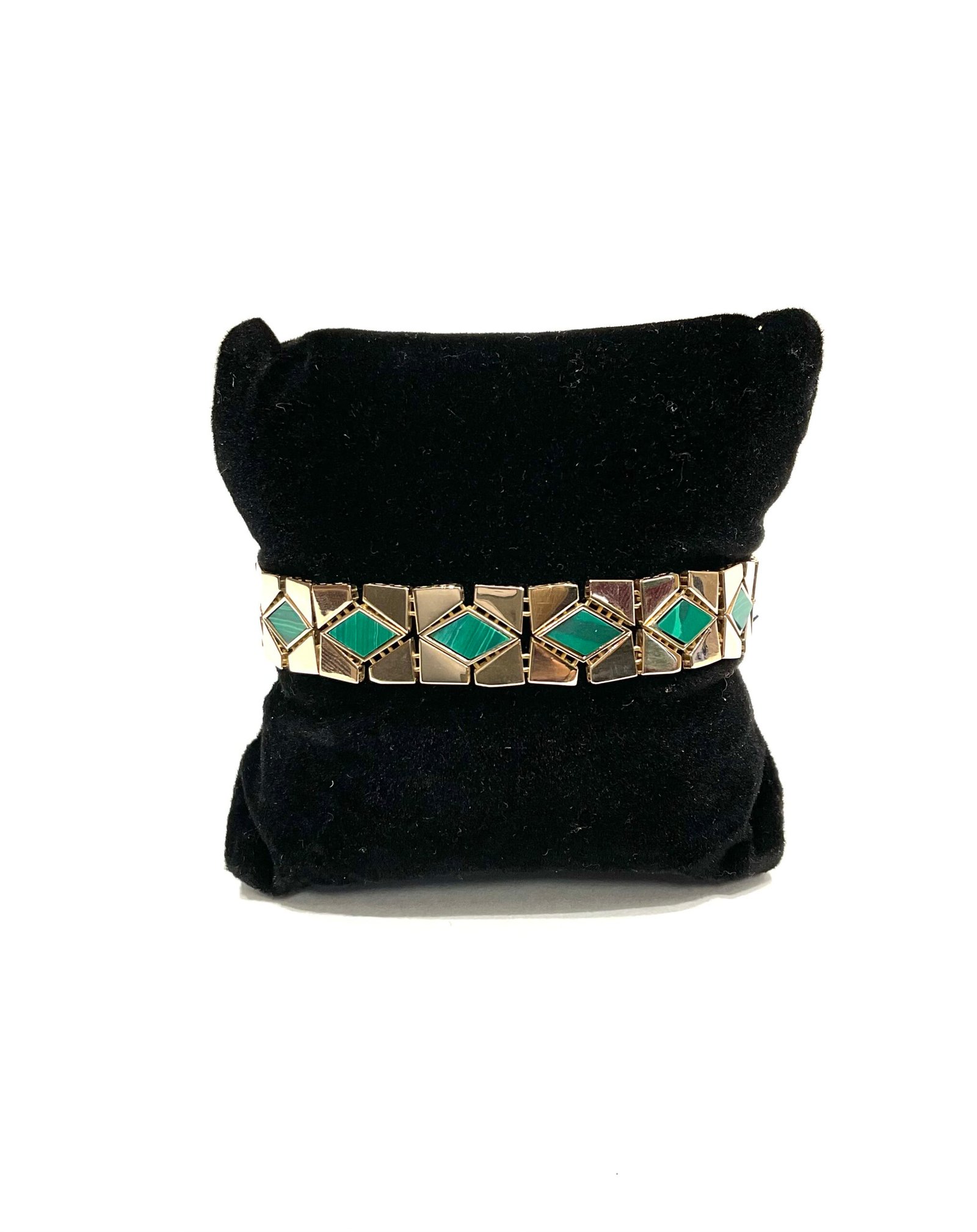 Sparkle in Style with our Luxurious 18kt Hallmark Gold Bracelet – Limited Time Offer! - Image 3
