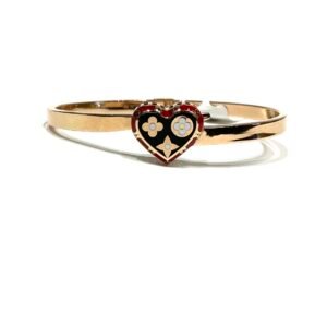 Shine Bright with Our Luxurious 18kt Gold Bracelet – Perfect for Any Occasion!