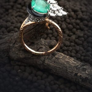 Shimmering Elegance: 14kt Diamond Ring for Unforgettable Style