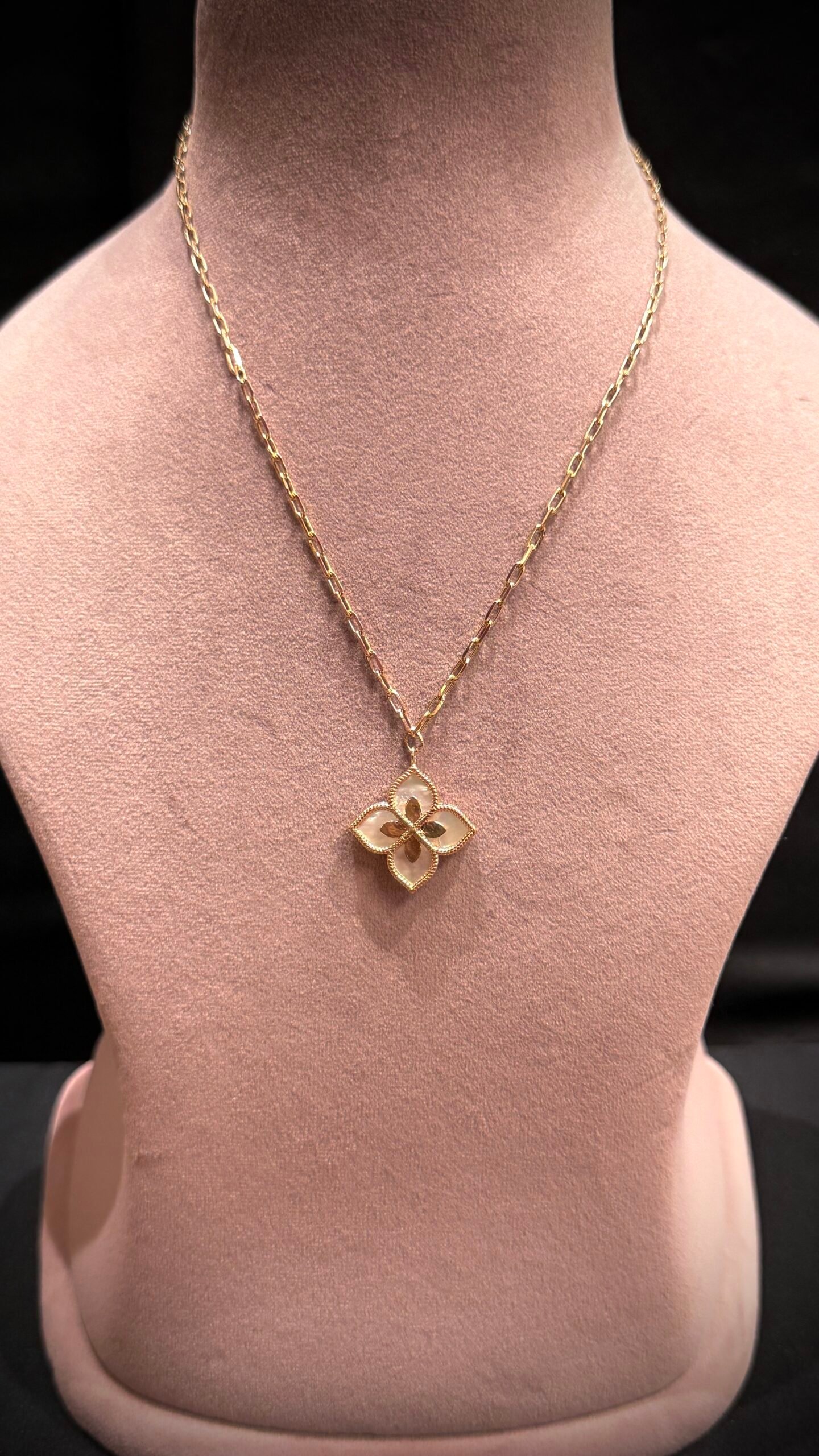 18K Gold Chain Necklace - Elegant 18 Karat Gold Chain for Women - Image 2