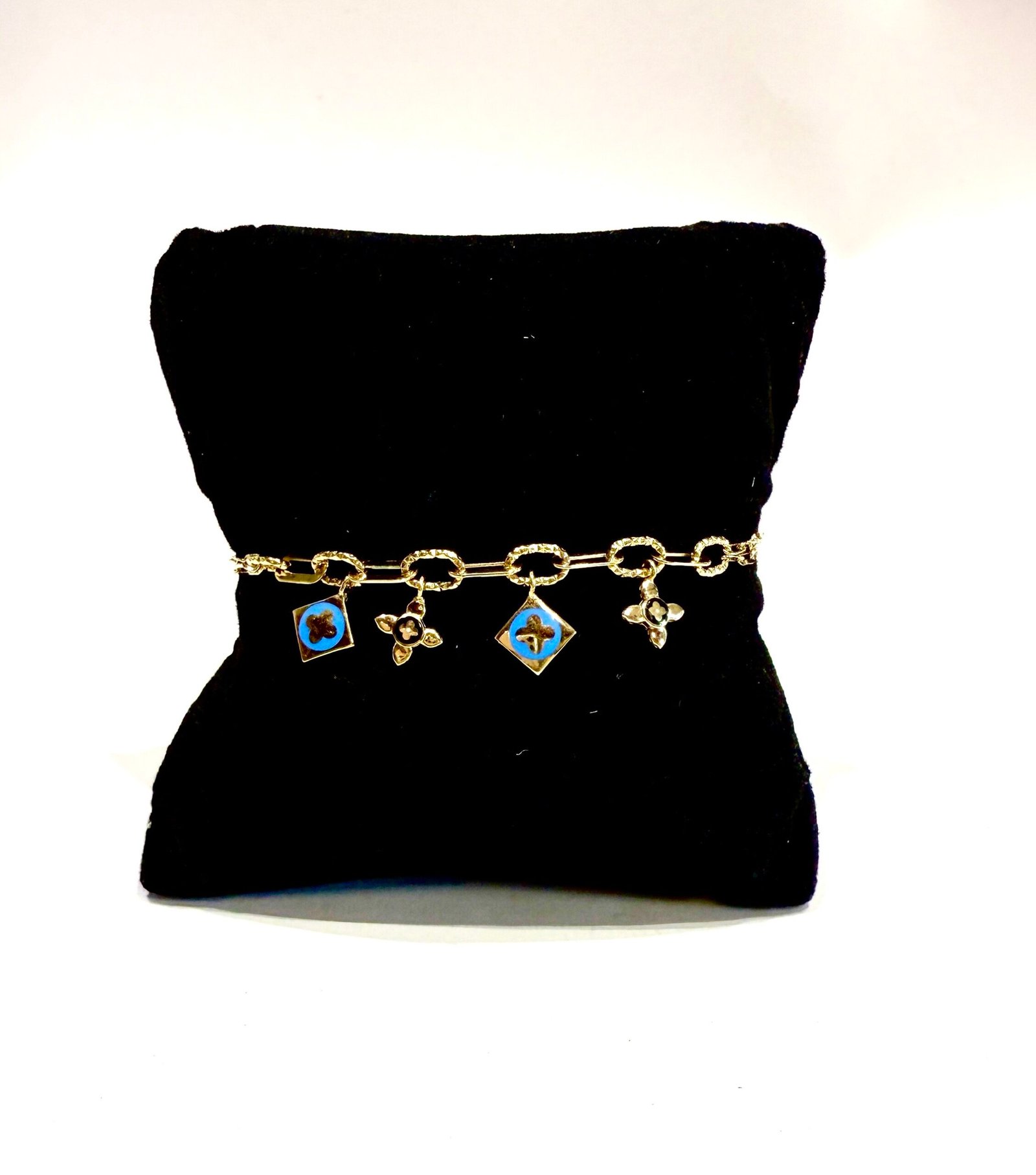 18K Gold Bracelet - Luxury Gold Jewelry, Elegant Women's Bracelet, Genuine 18K Gold Accessory - Image 2
